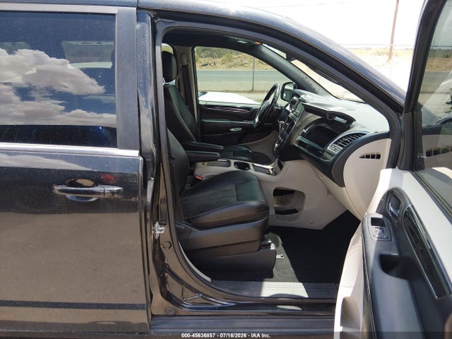 2019 Dodge Grand Caravan Sxt მანქანა იყიდება აუქციონზე, vin: 2C4RDGCG1KR755194, აუქციონის ნომერი: 45636857