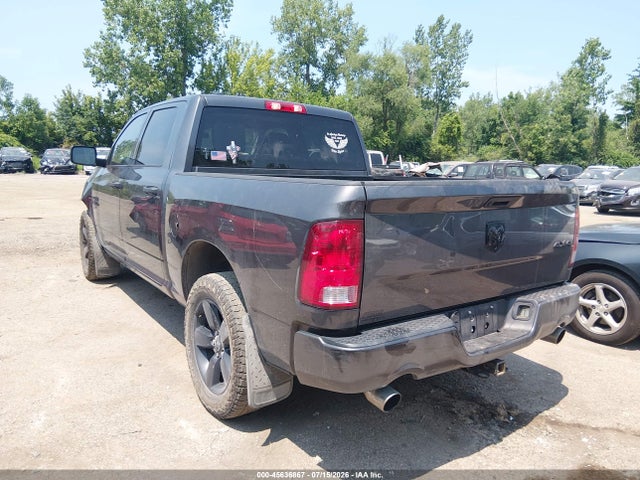 45636867 :رقم المزاد ، 1C6RR7KT6KS508937 vin ، 2019 Ram 1500 Classic Express  4x4 5'7 Box مزاد بيع