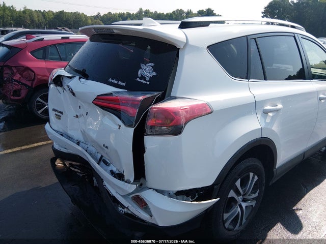 2017 Toyota Rav4 Le მანქანა იყიდება აუქციონზე, vin: JTMZFREV4HJ700575, აუქციონის ნომერი: 45636870