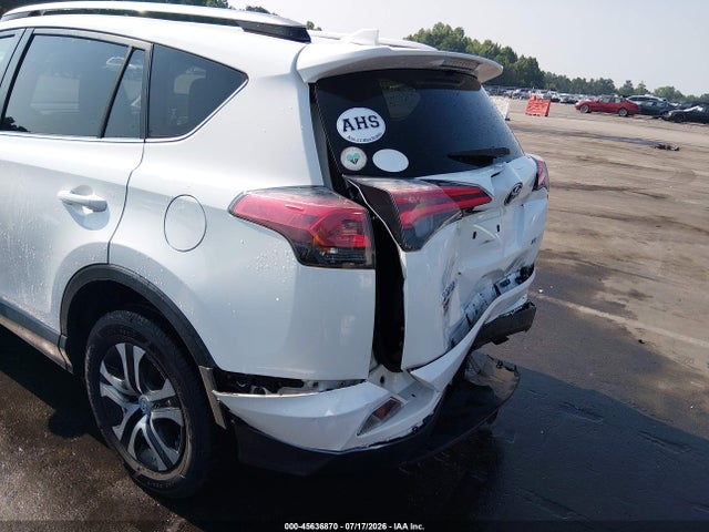 2017 Toyota Rav4 Le მანქანა იყიდება აუქციონზე, vin: JTMZFREV4HJ700575, აუქციონის ნომერი: 45636870