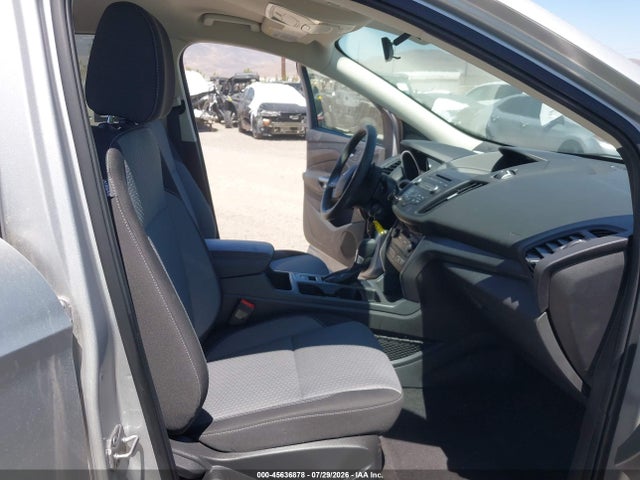 Ford ESCAPE SE 2017 1FMCU9GD2HUE18588 Image 5