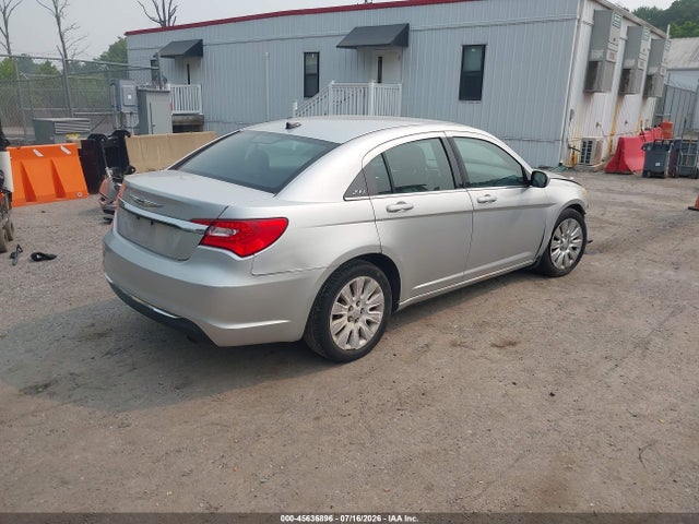 Продаж на аукціоні авто 2011 Chrysler 200 Lx, vin: 1C3BC4FB7BN535398, номер лоту: 45636896