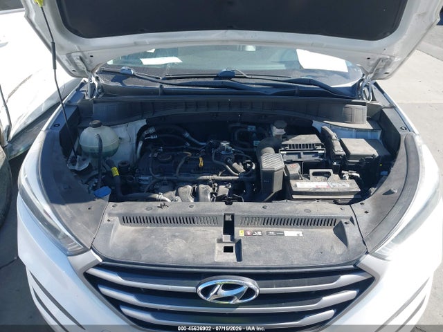Hyundai TUCSON SE 2018 KM8J23A43JU754260 Image 10
