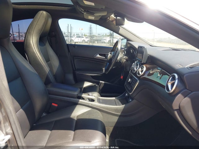Mercedes-Benz CLA 250 2014 WDDSJ4EB6EN057388 Image 5