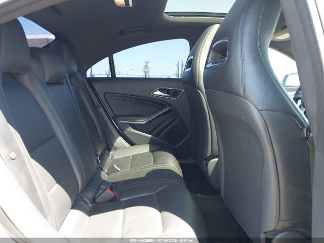 Mercedes-Benz CLA 250 2014 WDDSJ4EB6EN057388 Image 8