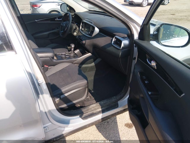 45636939 :رقم المزاد ، 5XYPGDA58KG506779 vin ، 2019 Kia Sorento 3.3l Lx مزاد بيع