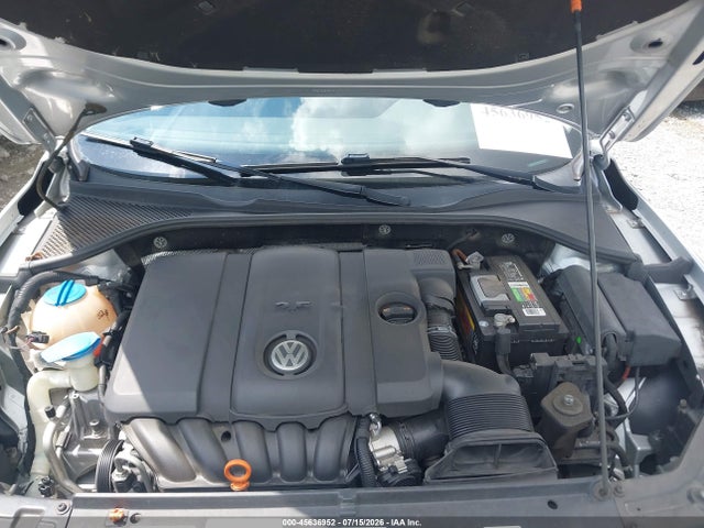 2013 Volkswagen Passat 2.5l Sel Premium მანქანა იყიდება აუქციონზე, vin: 1VWCP7A34DC002331, აუქციონის ნომერი: 45636952