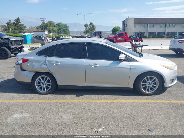 1FADP3F23GL320001 Ford FOCUS SE