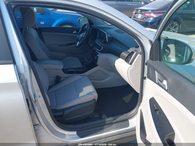 2019 Hyundai Tucson Se მანქანა იყიდება აუქციონზე, vin: KM8J2CA45KU892223, აუქციონის ნომერი: 45636961