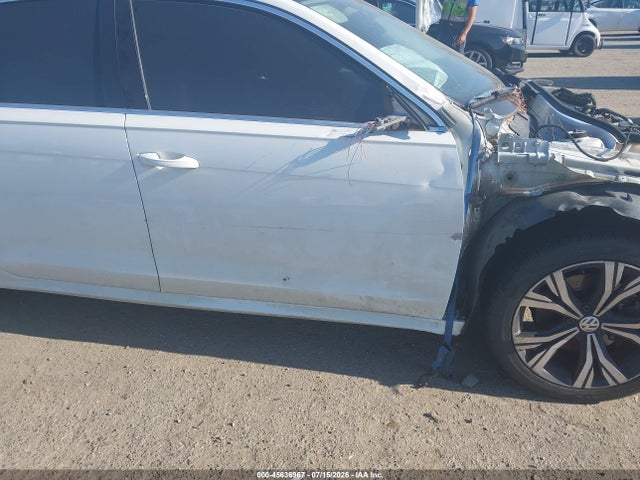 1VWSA7A33MC009834 Volkswagen Passat 2.0t Se