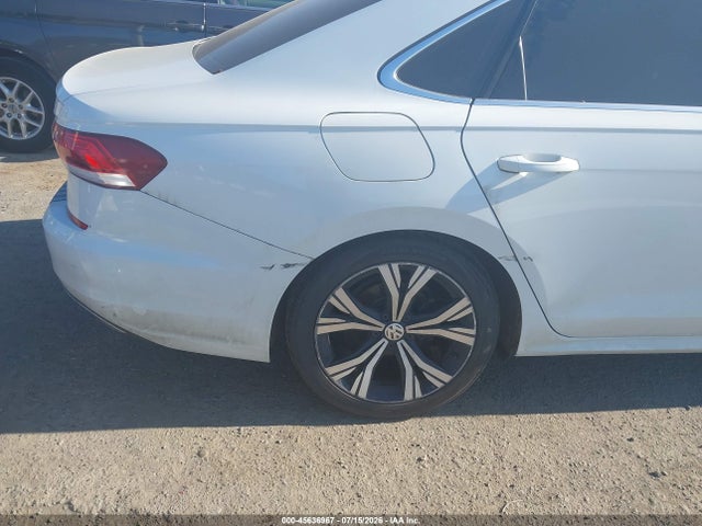 1VWSA7A33MC009834 Volkswagen Passat 2.0t Se