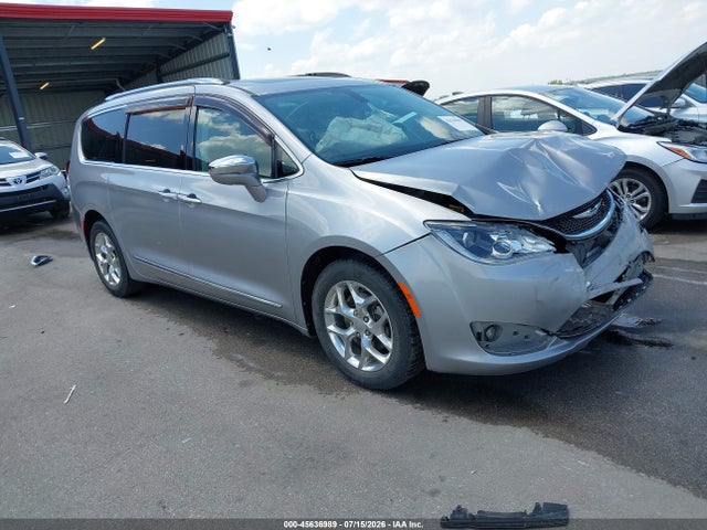 45636989 :رقم المزاد ، 2C4RC1GG9HR747928 vin ، 2017 Chrysler Pacifica Limited مزاد بيع