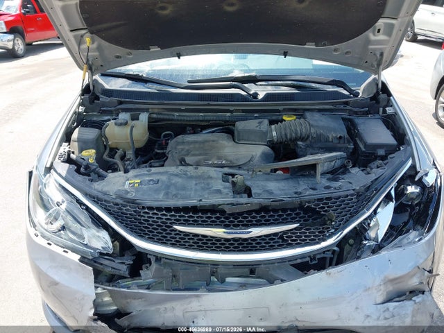 Продаж на аукціоні авто 2017 Chrysler Pacifica Limited, vin: 2C4RC1GG9HR747928, номер лоту: 45636989