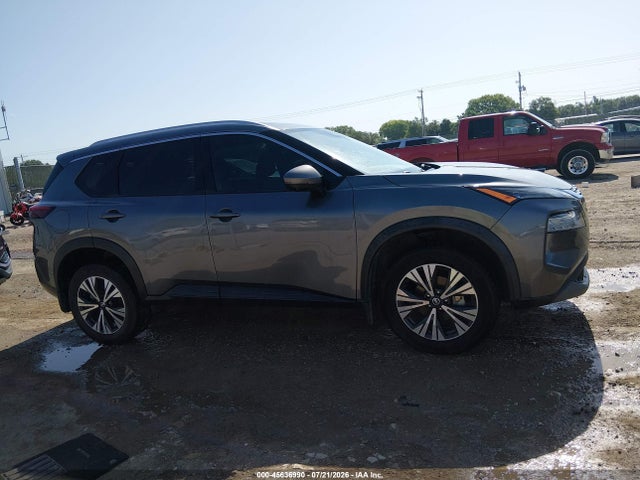 5N1AT3BA6MC774613 Nissan Rogue Sv Fwd