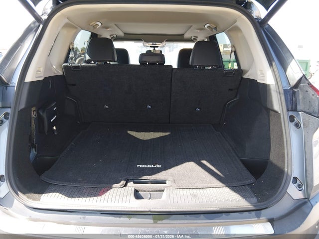 5N1AT3BA6MC774613 Nissan Rogue Sv Fwd