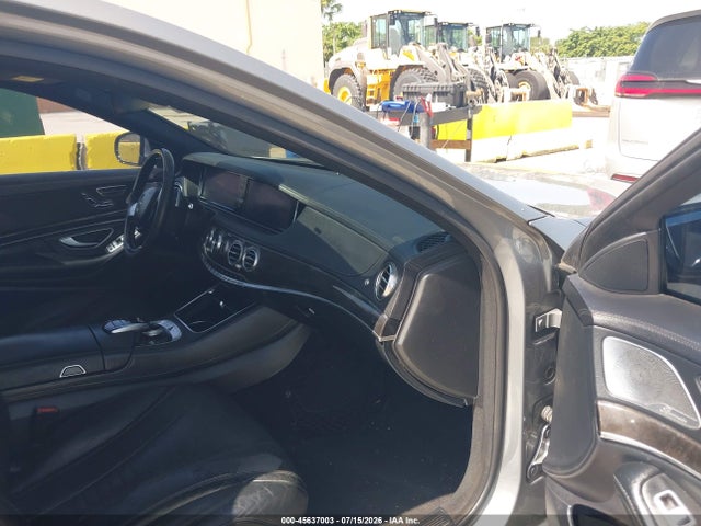 Продаж на аукціоні авто 2015 Mercedes-benz S 550, vin: WDDUG8CB5FA141339, номер лоту: 45637003