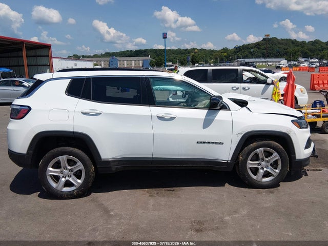 Продаж на аукціоні авто 2023 Jeep Compass Latitude 4x4, vin: 3C4NJDBNXPT561726, номер лоту: 45637029