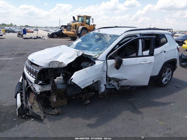 Продаж на аукціоні авто 2023 Jeep Compass Latitude 4x4, vin: 3C4NJDBNXPT561726, номер лоту: 45637029