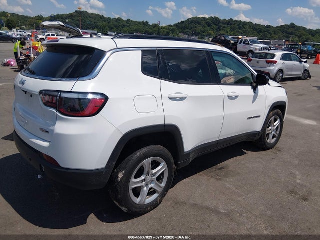 Продаж на аукціоні авто 2023 Jeep Compass Latitude 4x4, vin: 3C4NJDBNXPT561726, номер лоту: 45637029