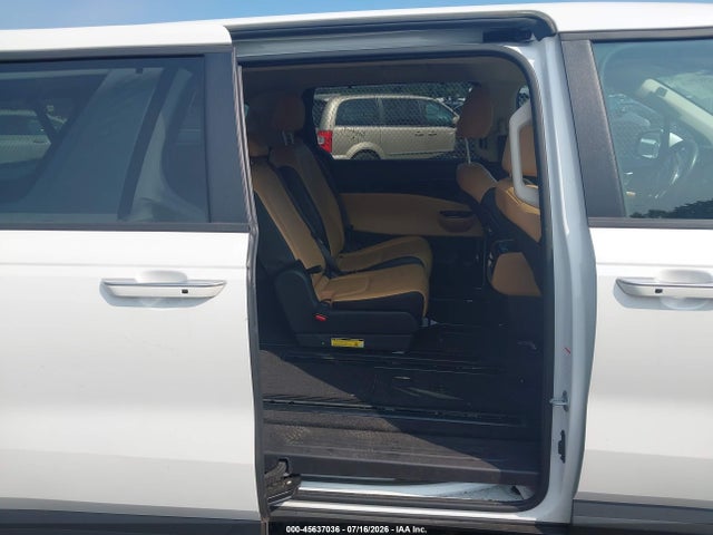 Продаж на аукціоні авто 2024 Kia Carnival Mpv Ex, vin: KNDNC5H34R6445229, номер лоту: 45637036