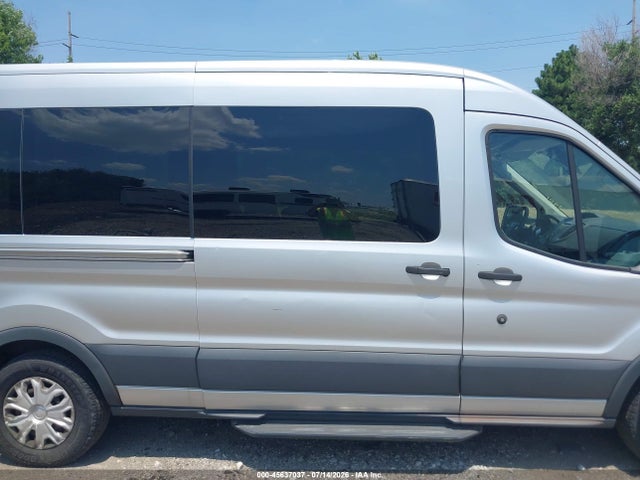 45637037 :رقم المزاد ، 1FBZX2CG0FKA95345 vin ، 2015 Ford Transit-350 Xlt مزاد بيع