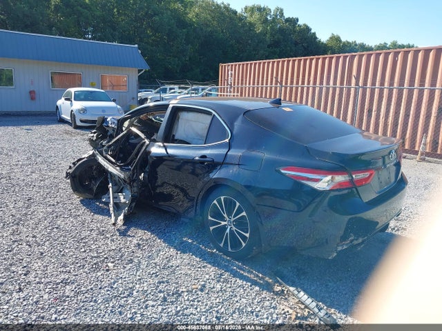45637068 :رقم المزاد ، 4T1G11AK9LU314045 vin ، 2020 Toyota Camry Se مزاد بيع