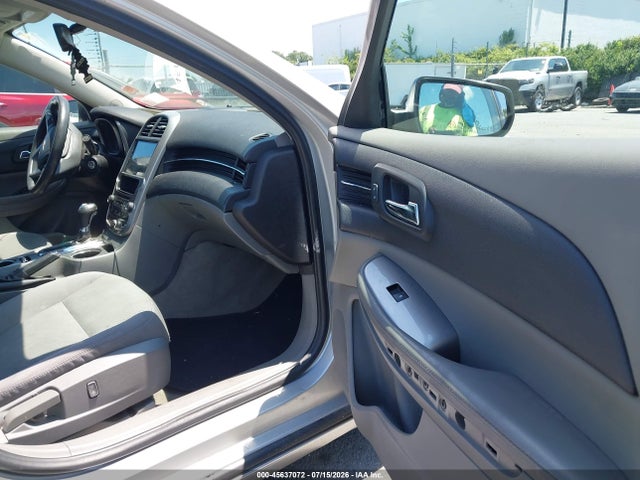 2015 Chevrolet Malibu 1fl მანქანა იყიდება აუქციონზე, vin: 1G11A5SL3FU146358, აუქციონის ნომერი: 45637072