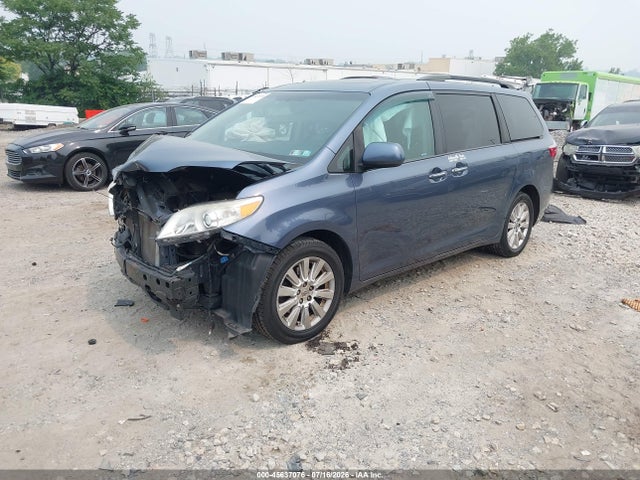 Продаж на аукціоні авто 2015 Toyota Sienna Xle 7 Passenger, vin: 5TDDK3DC0FS105337, номер лоту: 45637076
