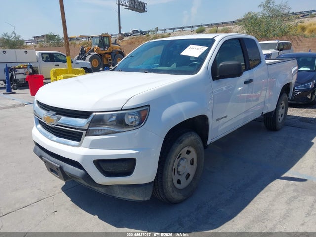 Chevrolet Colorado Wt 2018 1GCHSBEA1J1233861 Image 2