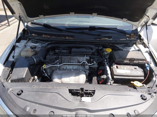 45637104 :رقم المزاد ، 1C3CCCAB4FN607119 vin ، 2015 Chrysler 200 Limited مزاد بيع