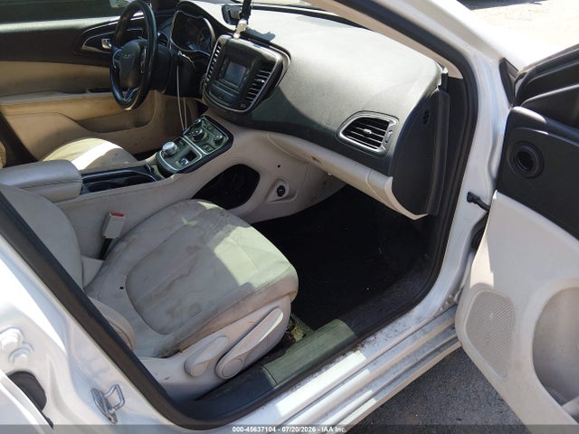 45637104 :رقم المزاد ، 1C3CCCAB4FN607119 vin ، 2015 Chrysler 200 Limited مزاد بيع