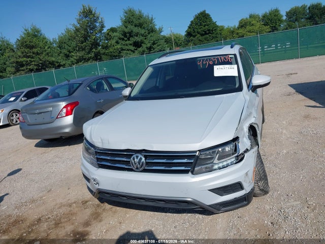 Auction sale of the 2018 Volkswagen Tiguan 2.0t Se/2.0t Sel, vin: 3VV2B7AX5JM125437, lot number: 45637108