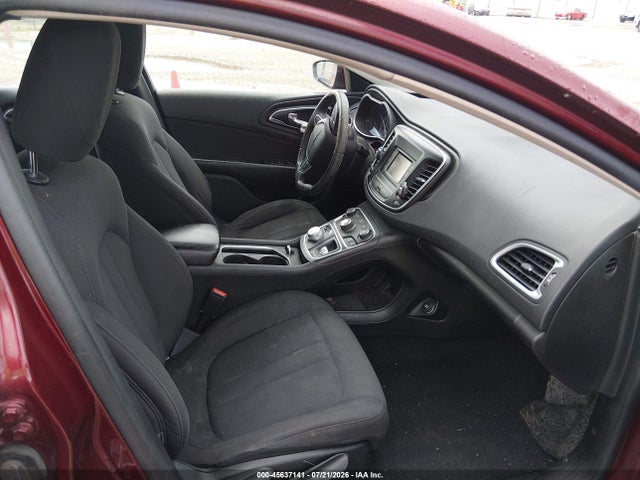 Продажа на аукционе авто 2015 Chrysler 200 Limited, vin: 1C3CCCAB1FN722552, номер лота: 45637141