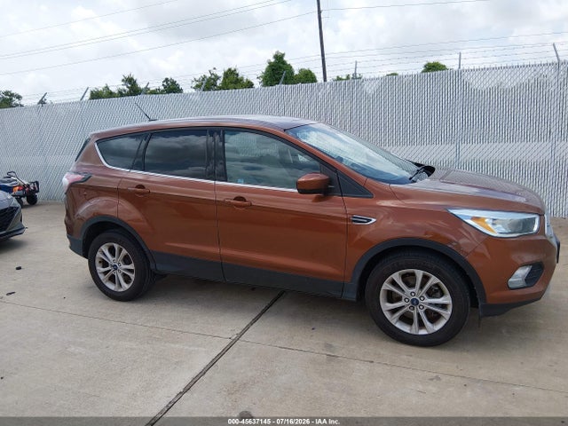 Ford ESCAPE SE 2017 1FMCU9GD2HUA04100 Image 13