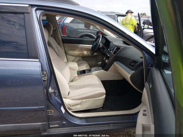 Aukcja sprzedaży 2014 Subaru Outback 2.5i Premium, vin: 4S4BRBCC9E3223025, numer aukcji: 45637183