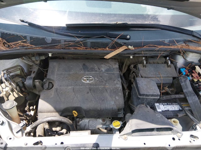 45637204 :رقم المزاد ، 5TDKK3DC6CS237084 vin ، 2012 Toyota Sienna Le V6 8 Passenger مزاد بيع