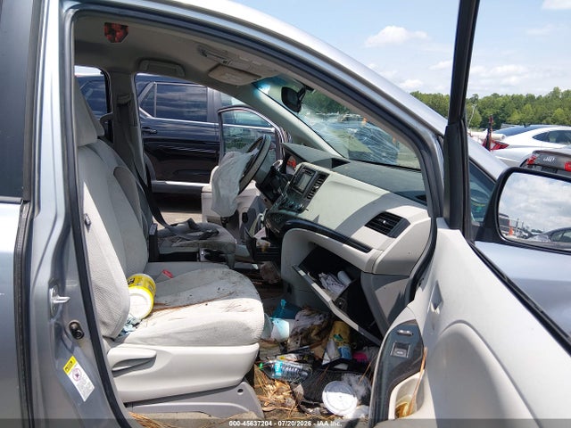 45637204 :رقم المزاد ، 5TDKK3DC6CS237084 vin ، 2012 Toyota Sienna Le V6 8 Passenger مزاد بيع