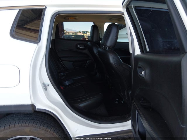 Jeep Compass Latitude 2017 3C4NJDBB0HT635372 Image 8