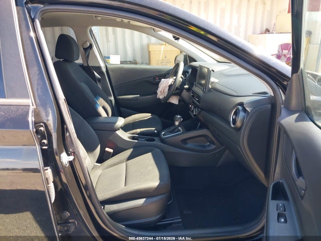 KM8K62ABXNU911984 Hyundai Kona Sel