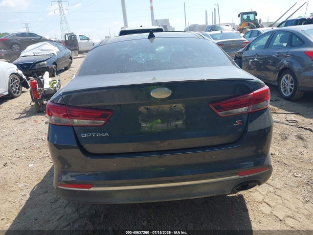 Продаж на аукціоні авто 2018 Kia Optima S, vin: 5XXGT4L32JG244798, номер лоту: 45637260