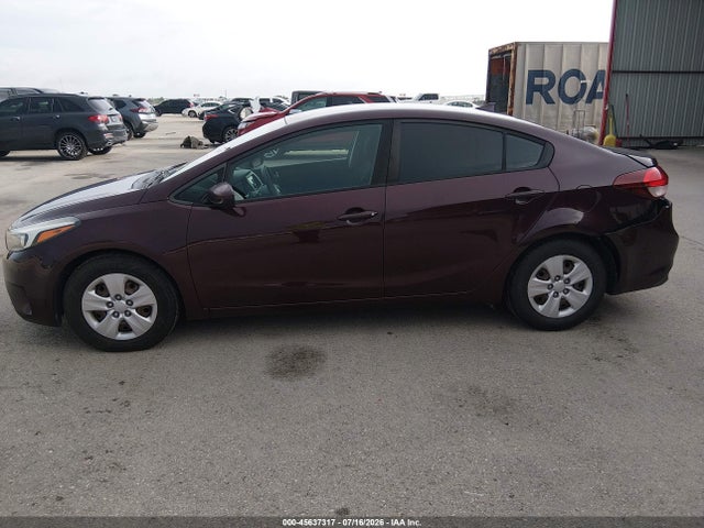 Aukcja sprzedaży 2017 Kia Forte Lx, vin: 3KPFK4A71HE107777, numer aukcji: 45637317