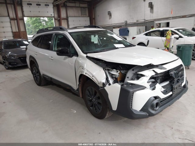 2025 Subaru Outback Onyx Edition მანქანა იყიდება აუქციონზე, vin: 4S4BTALCXS3157284, აუქციონის ნომერი: 45637352