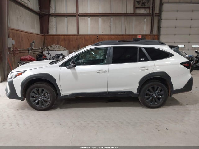2025 Subaru Outback Onyx Edition მანქანა იყიდება აუქციონზე, vin: 4S4BTALCXS3157284, აუქციონის ნომერი: 45637352