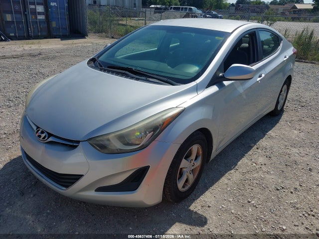 Продажа на аукционе авто 2015 Hyundai Elantra Se, vin: 5NPDH4AE4FH650778, номер лота: 45637406