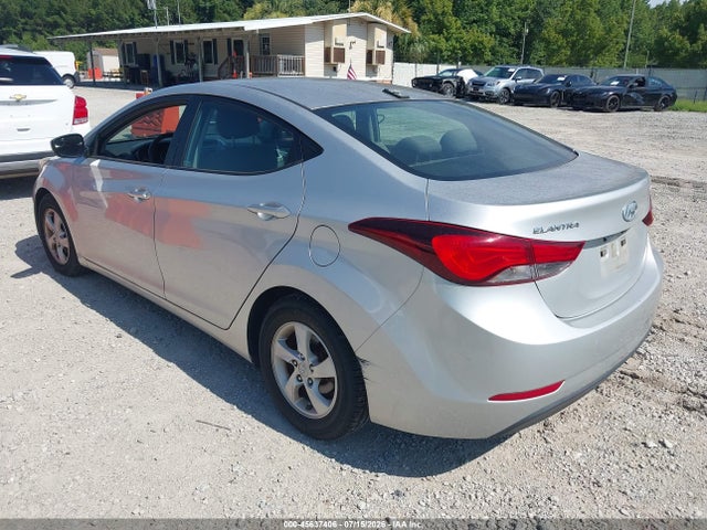 Продажа на аукционе авто 2015 Hyundai Elantra Se, vin: 5NPDH4AE4FH650778, номер лота: 45637406