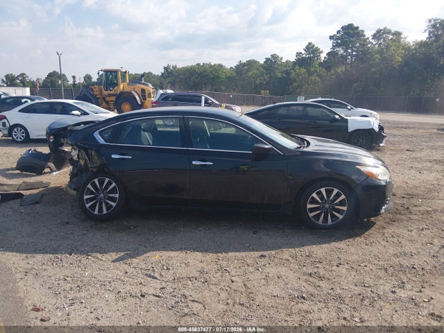 Продажа на аукционе авто 2017 Nissan Altima 2.5 Sv, vin: 1N4AL3AP5HC208660, номер лота: 45637477
