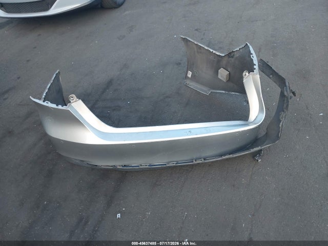 4T1B21HK0JU003873 Toyota Camry Hybrid Xle