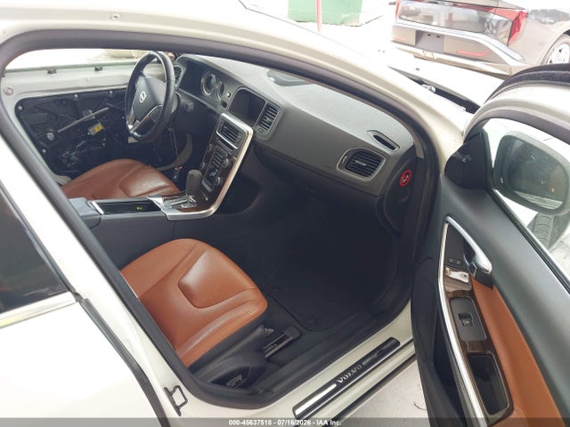 Продаж на аукціоні авто 2012 Volvo S60 T5/t5 W/moonroof, vin: YV1622FS2C2137260, номер лоту: 45637518
