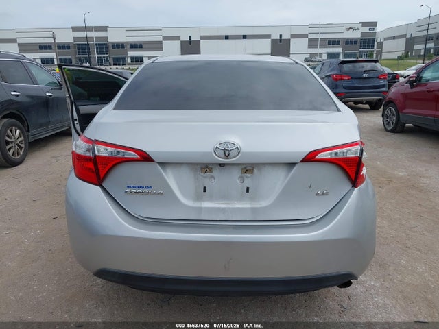 45637520 :رقم المزاد ، 5YFBURHE4FP339392 vin ، 2015 Toyota Corolla Le مزاد بيع