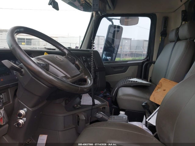 Продажа на аукционе авто 2020 Volvo Vn Vnx, vin: 4V5XG9EJ1LN269390, номер лота: 45637566